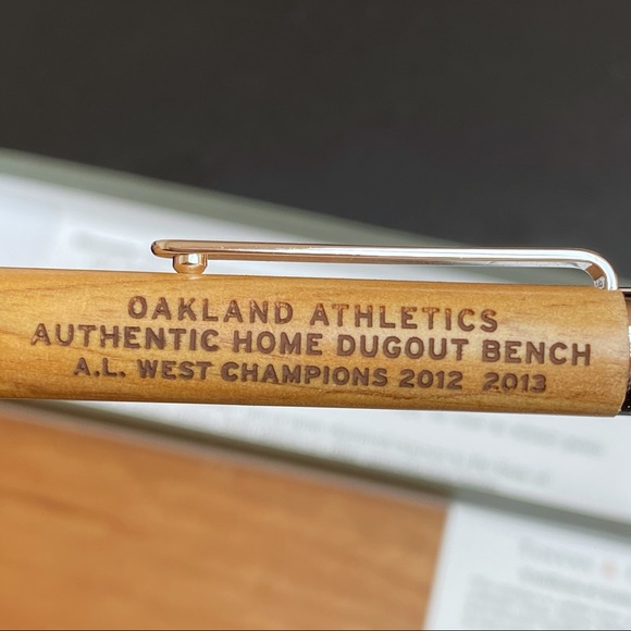 Tokens & Icons Oakland A’s Dugout Bench Color Pen - Picture 5 of 13